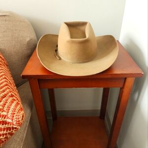 Tan Western Cowboy Hat with Wide Brim By Resistol. XXX Beaver
